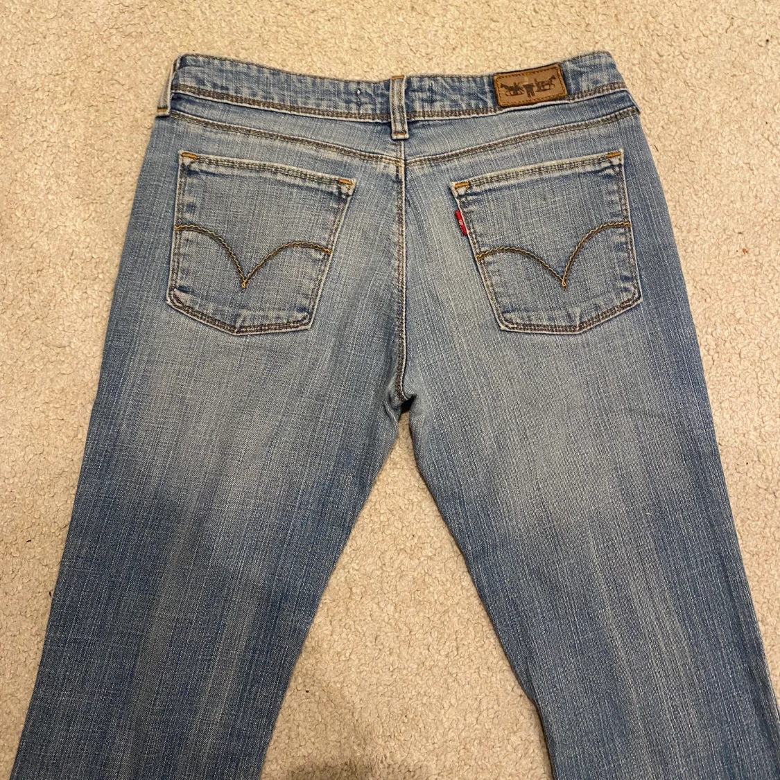 Low bootcut levis jeans