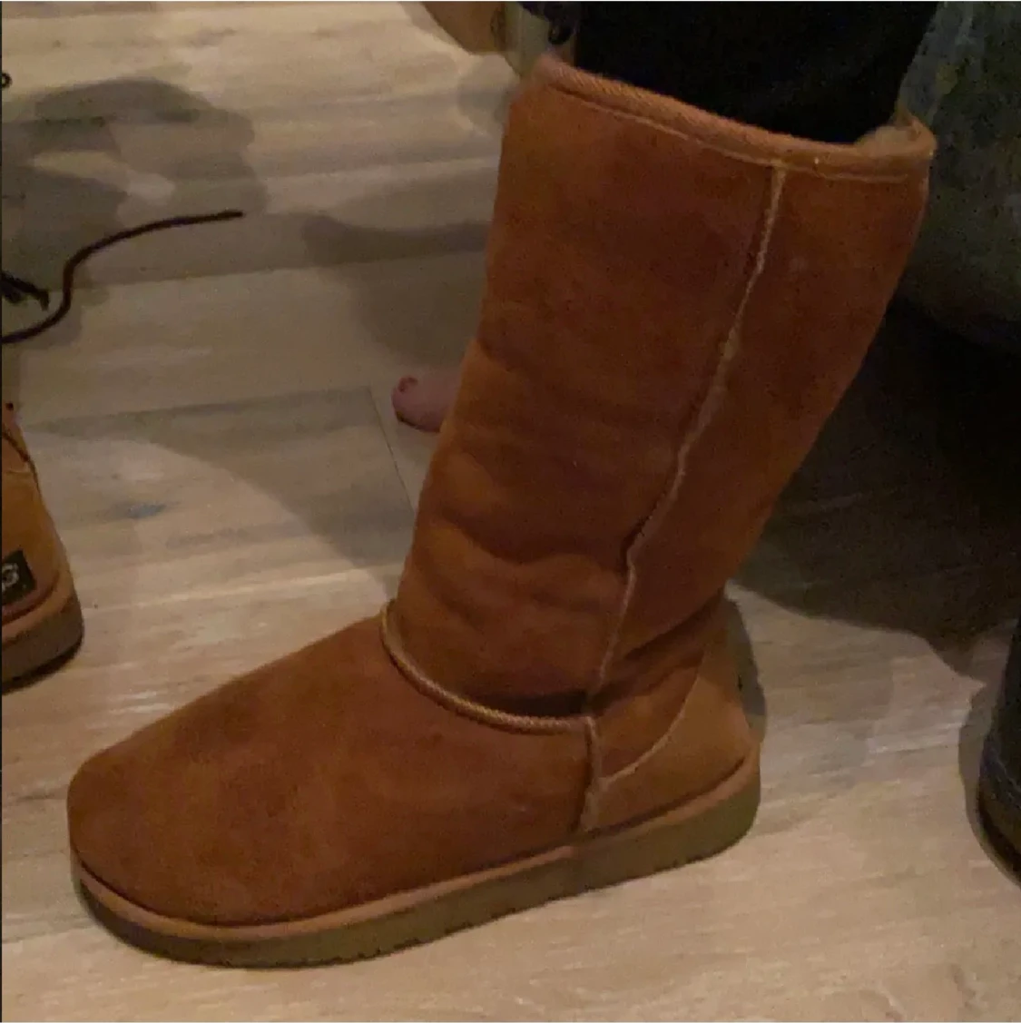 Uggs  - 90