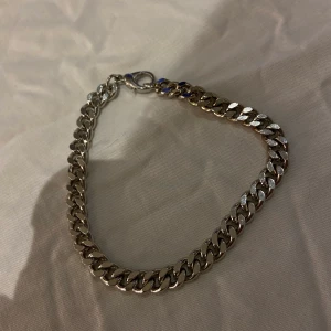 silver armband - säljer detta fina äkta silverarmband, pga att jag inte använder det🤗