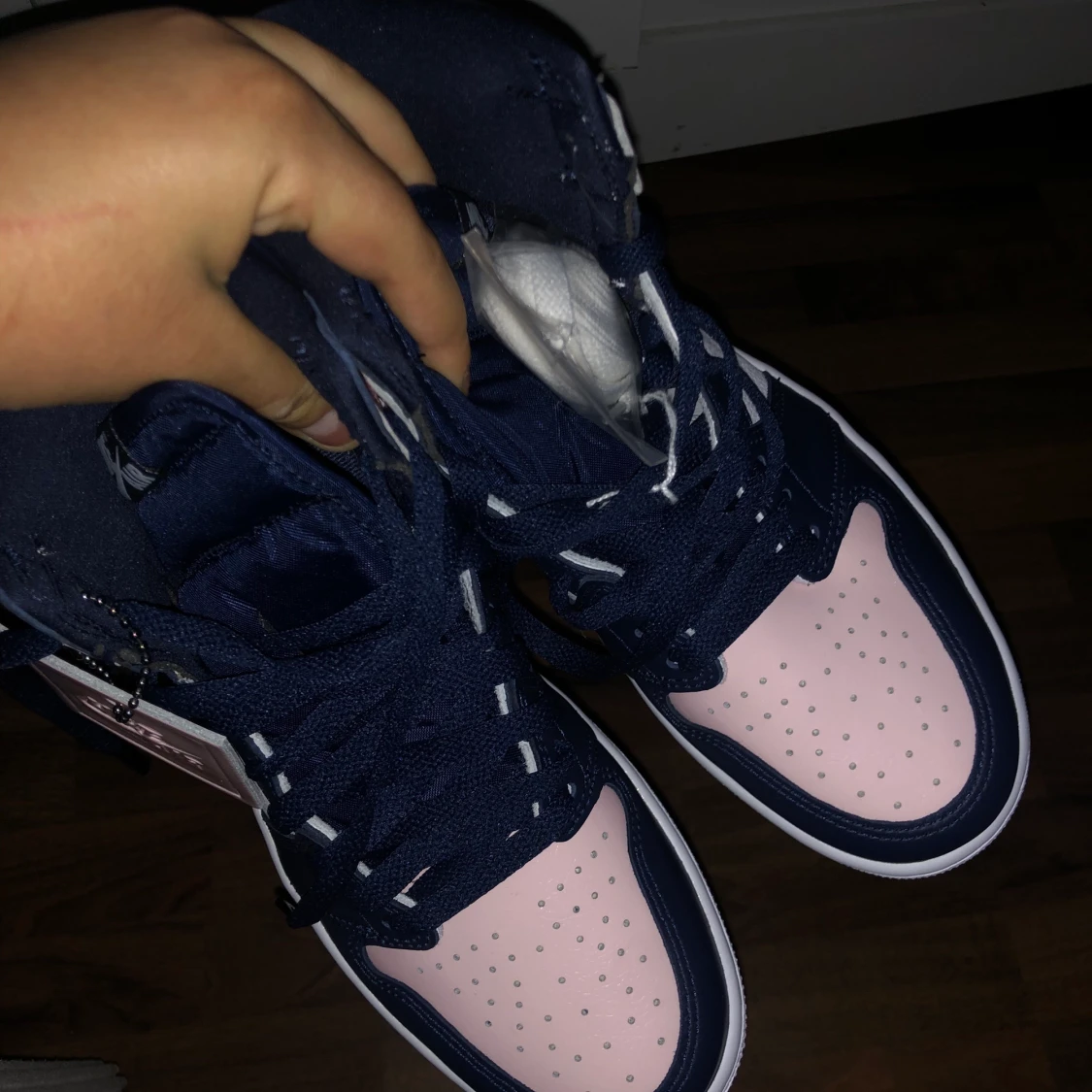 Air Jordan 1 Retro High OG Atmosphere - 91