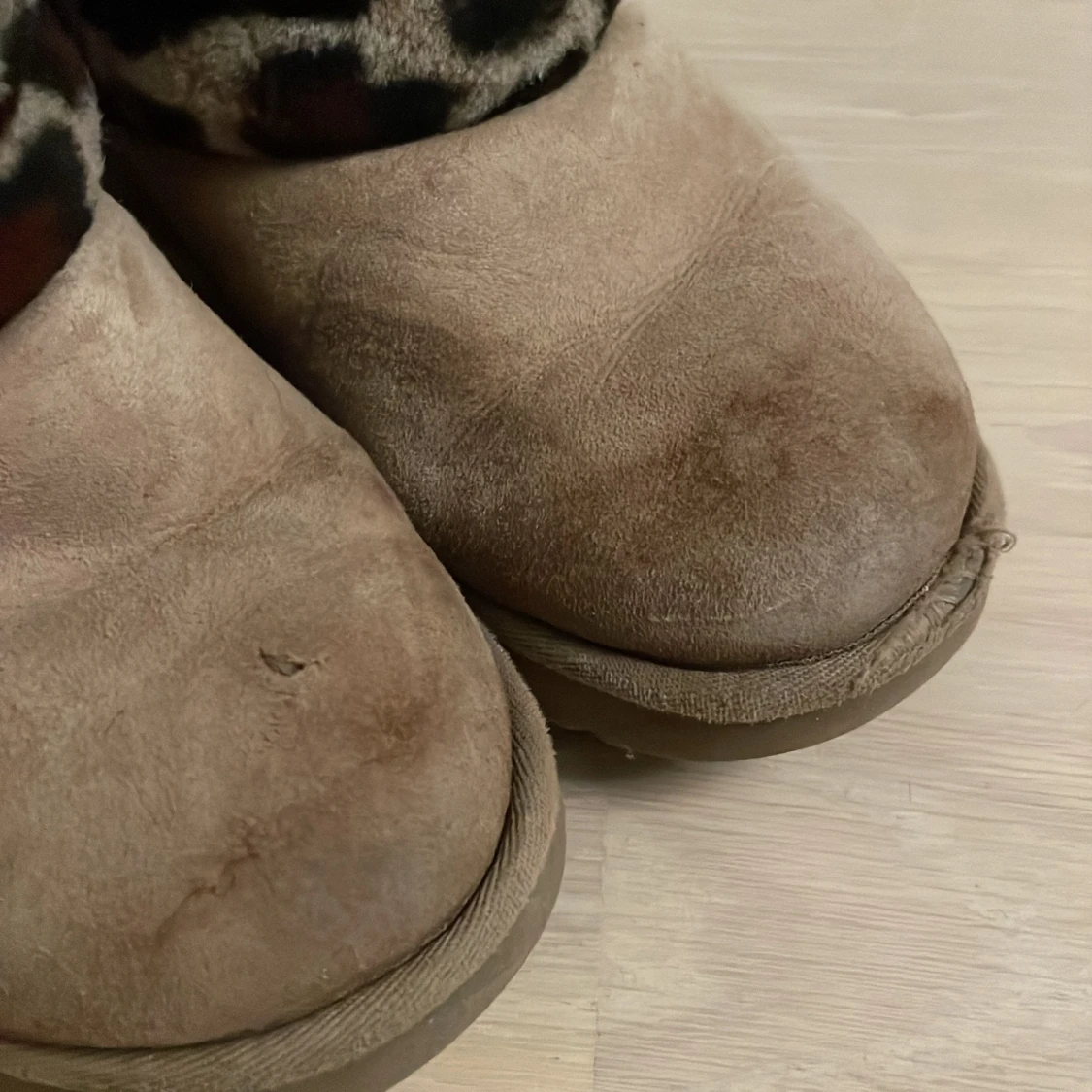 Uggs leopard 🐆  - 90