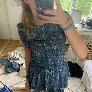 Zadig klänning! - Super snygg zadig klänning!med vackert mönster!köpt för 1000kr💞