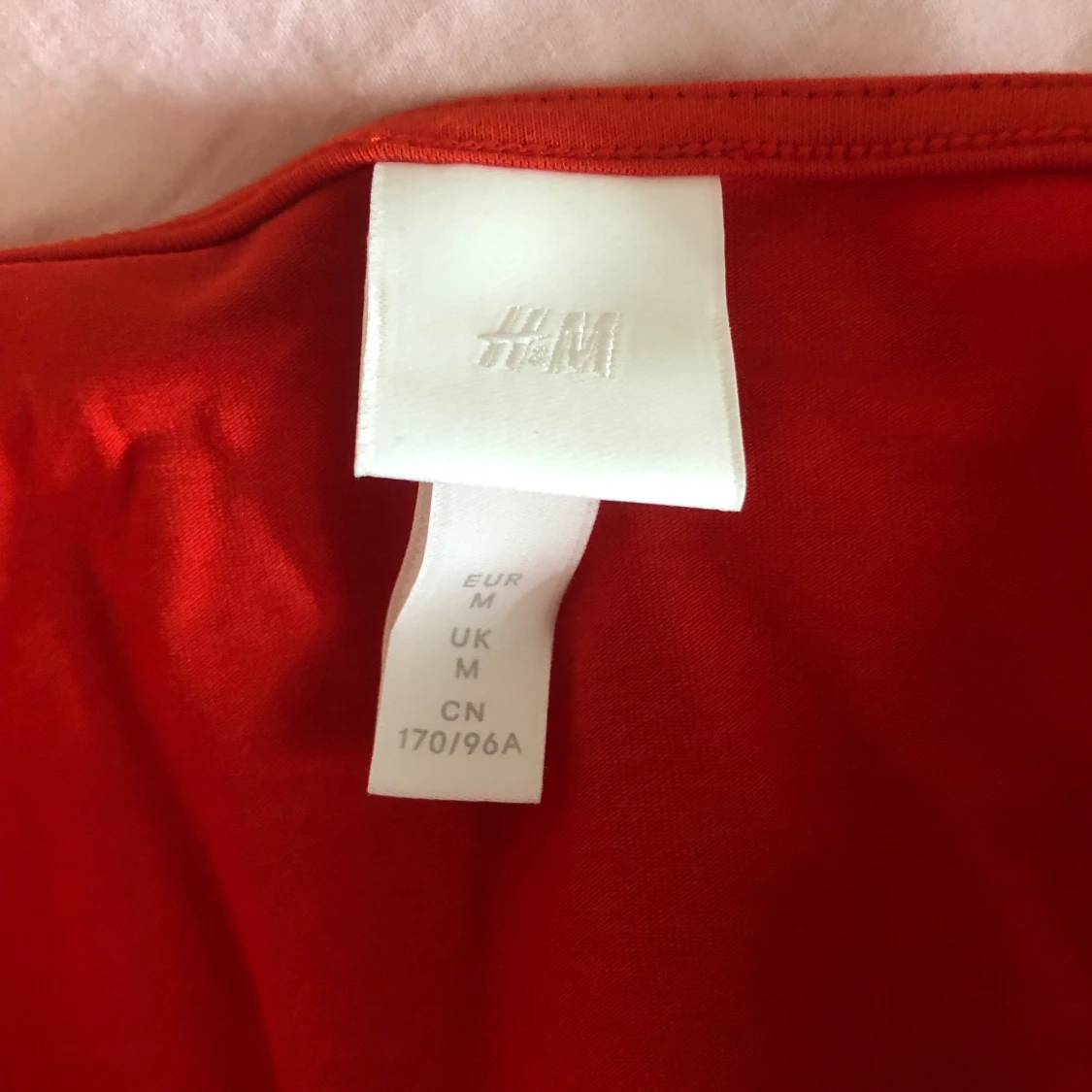 Säljer H&M topp 50kr - 90