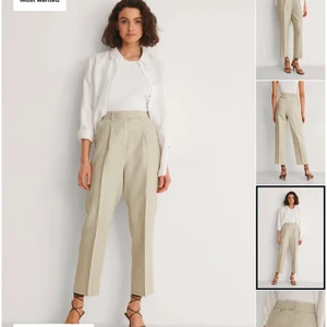 Linnebyxor  - Linnebyxor från NAKD. Använd 1 gång. Ord pris 649:- 