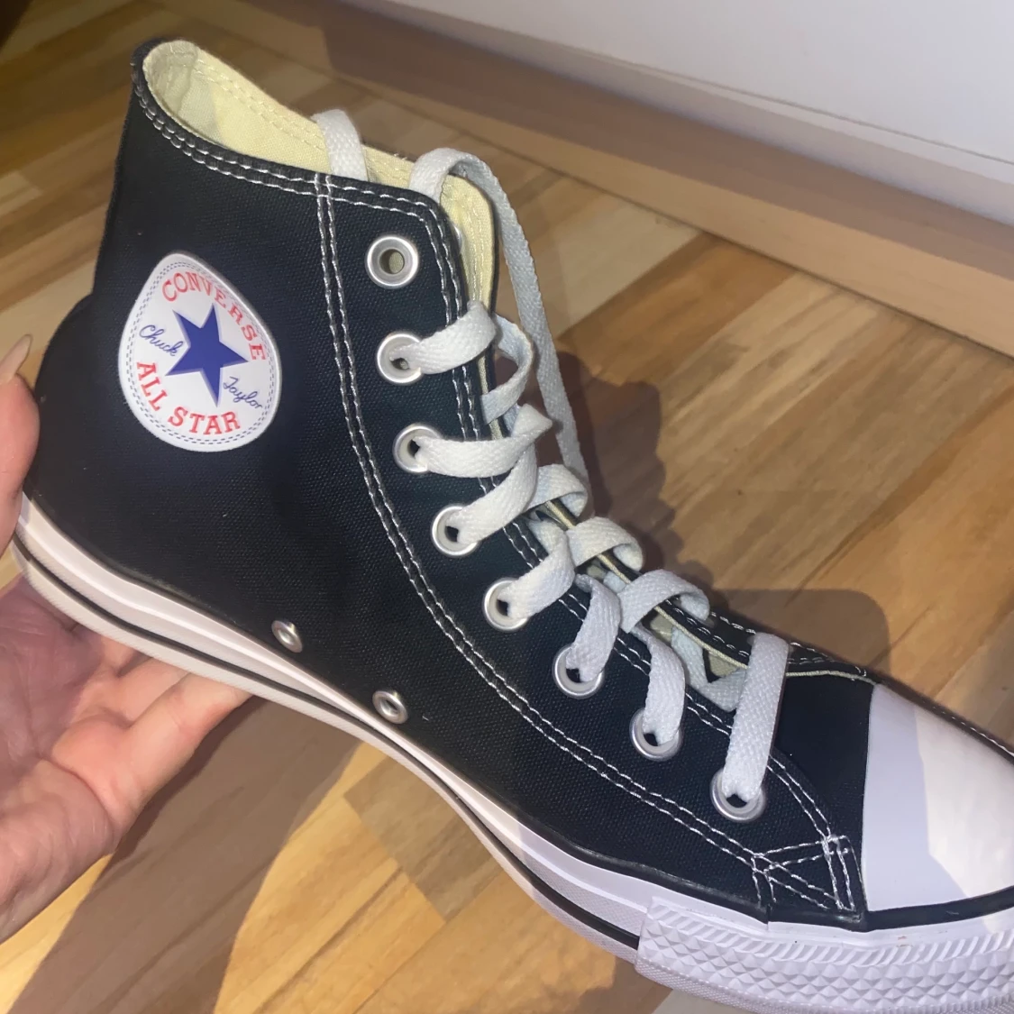 Svarta converse  - 90