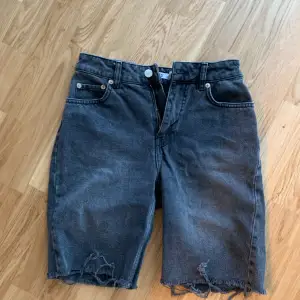 jeansshorts från NAKD  Oanvända 