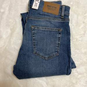 Snygga jeans från sweet sktbs.  Helt nya 🤍 Strl. W28