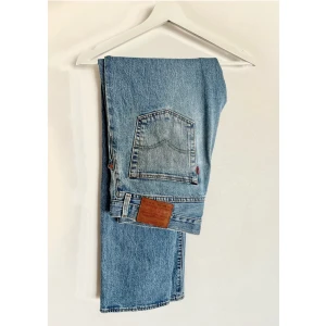 Levis 501 ’93 (31/32) - Levis 501 ’93 straight W: 31 L: 32