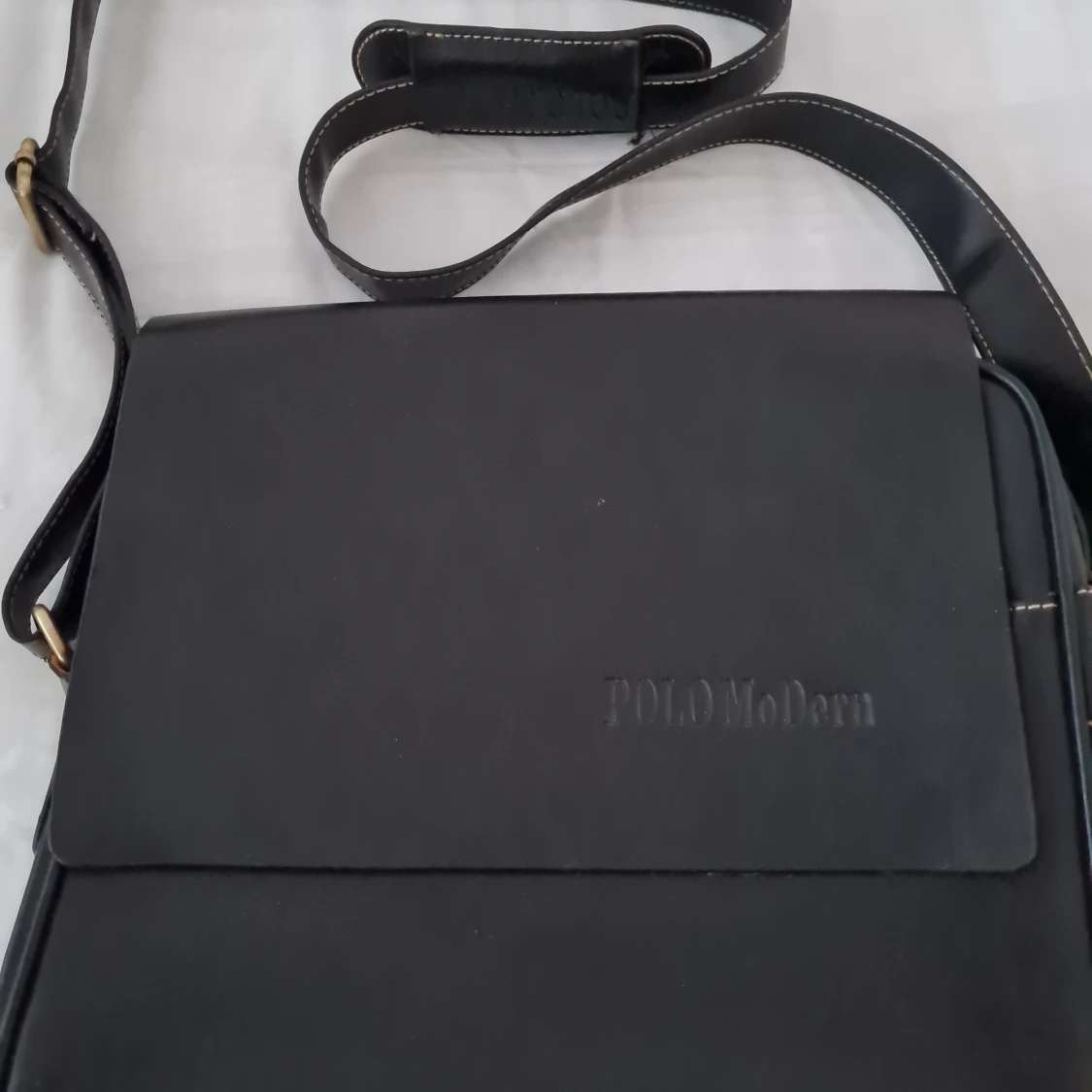 En snygg skinnväska. 