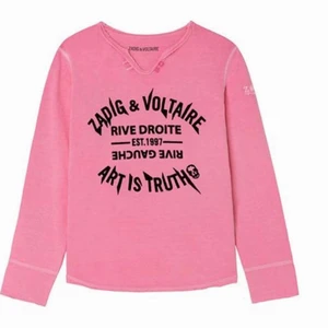 Zadig tröja  - Säljer nu denna så snygga zadig tröja som tyvärr inte kommer till användning längre! fråga efter egna bilder!💓