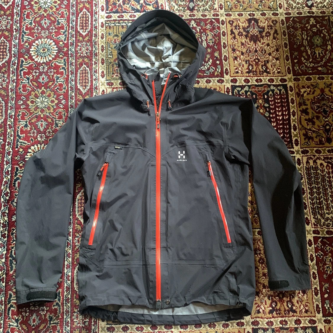 Svart Haglövs regnjacka / vindjacka