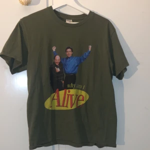 Seinfeld tröja - Köpt secondhand, passar xs-m