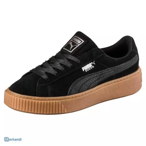 Puma skor  - Säljer mina Puma suede skor pga kommer inte till användning :)