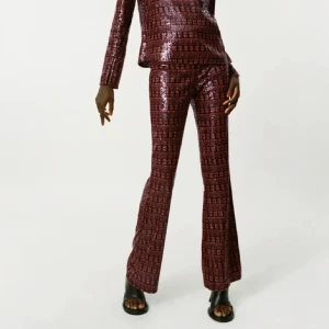 SÖKER röda byxor Zara - SÖKER DESSA BYXOR💞