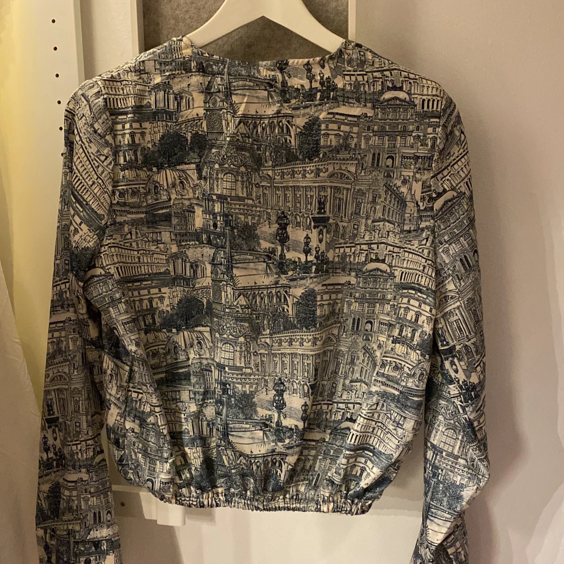 Jätte fin blus  - 90