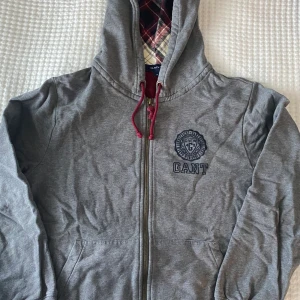 Gant sweatshirt  - Great condition 