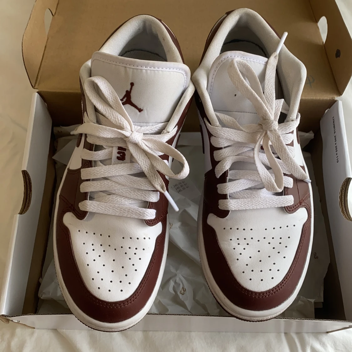 Nike Bronze Eclipse Jordan 1 Low - 90