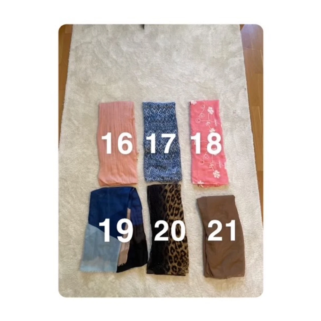 Välj en eller fler Sjalar - 91