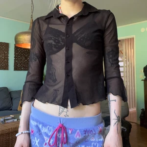 Blus - Vintage blus, svart genomskinlig! Jättefin! Strl xs-S