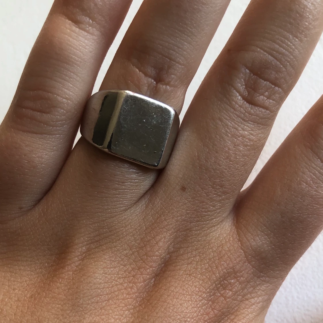 Silvrig klackring  - 91