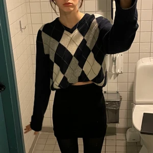 argyle tröja - Jättecool ulltröja, storlek L(herravdelningen). Frakt på 79 kr tillkommer💘💘💘