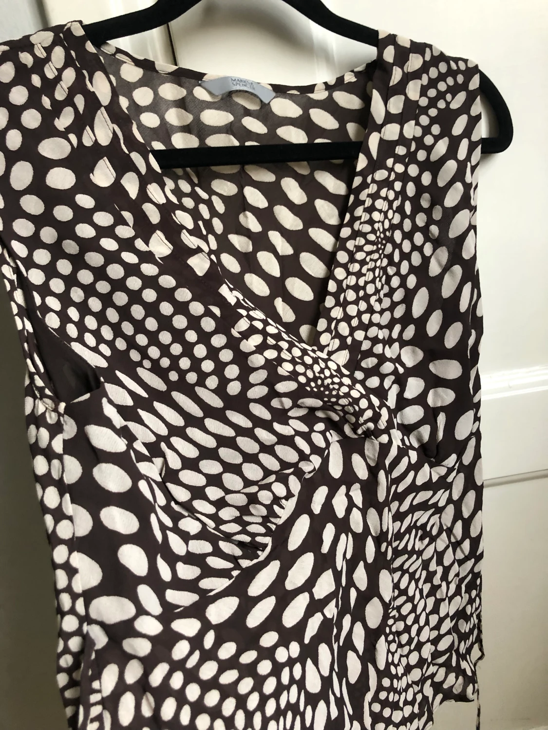 Mönstrat linne med snörning bak  - 90