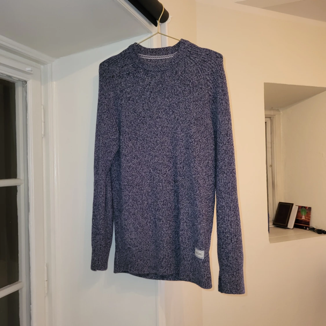 Pier one stivkad tröja