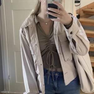 Jacka - Tunn jeansliknande jacka från h&m 🫶🏼