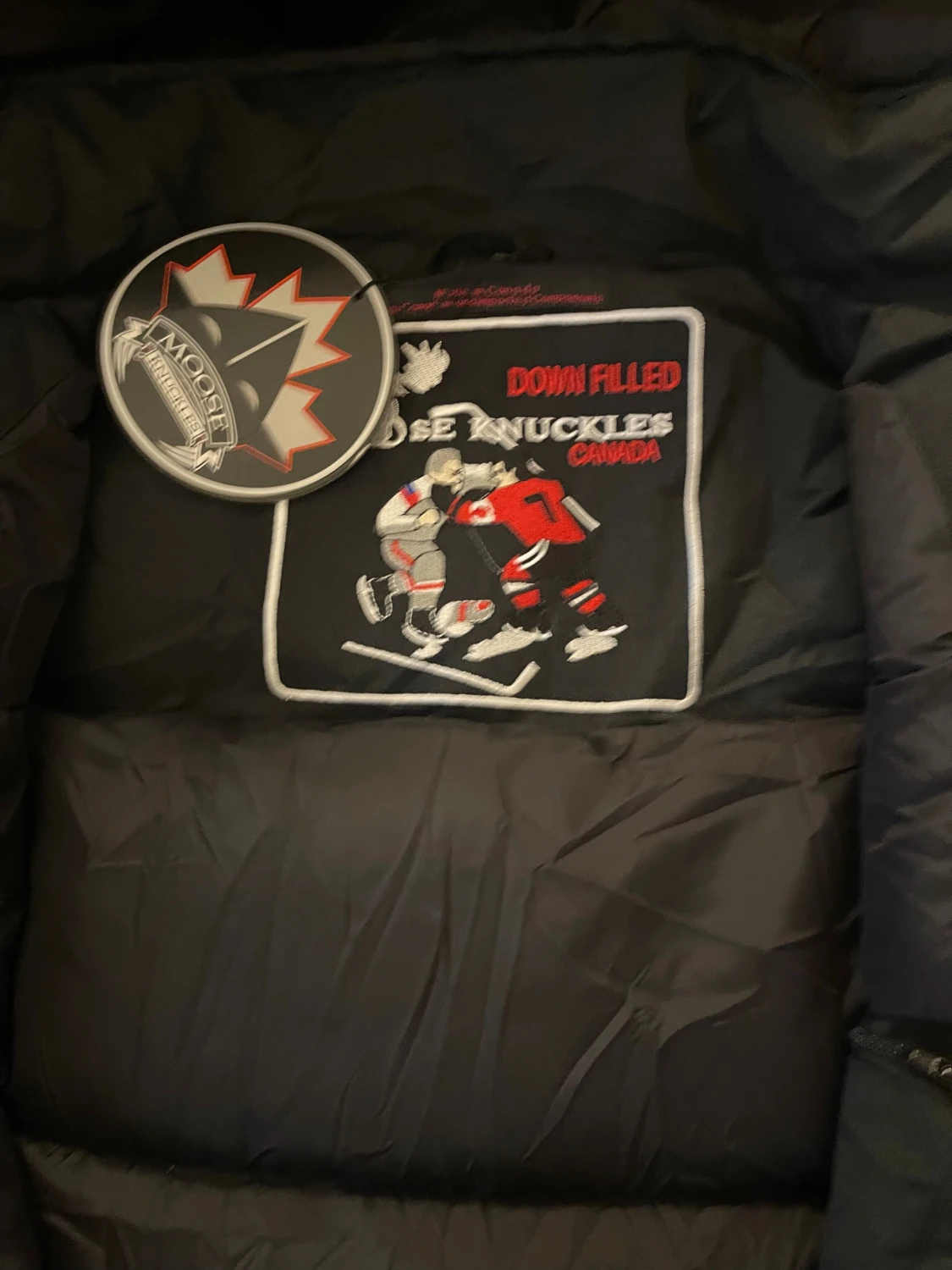 Svart dunjacka med päls från Moose Knuckles - 5