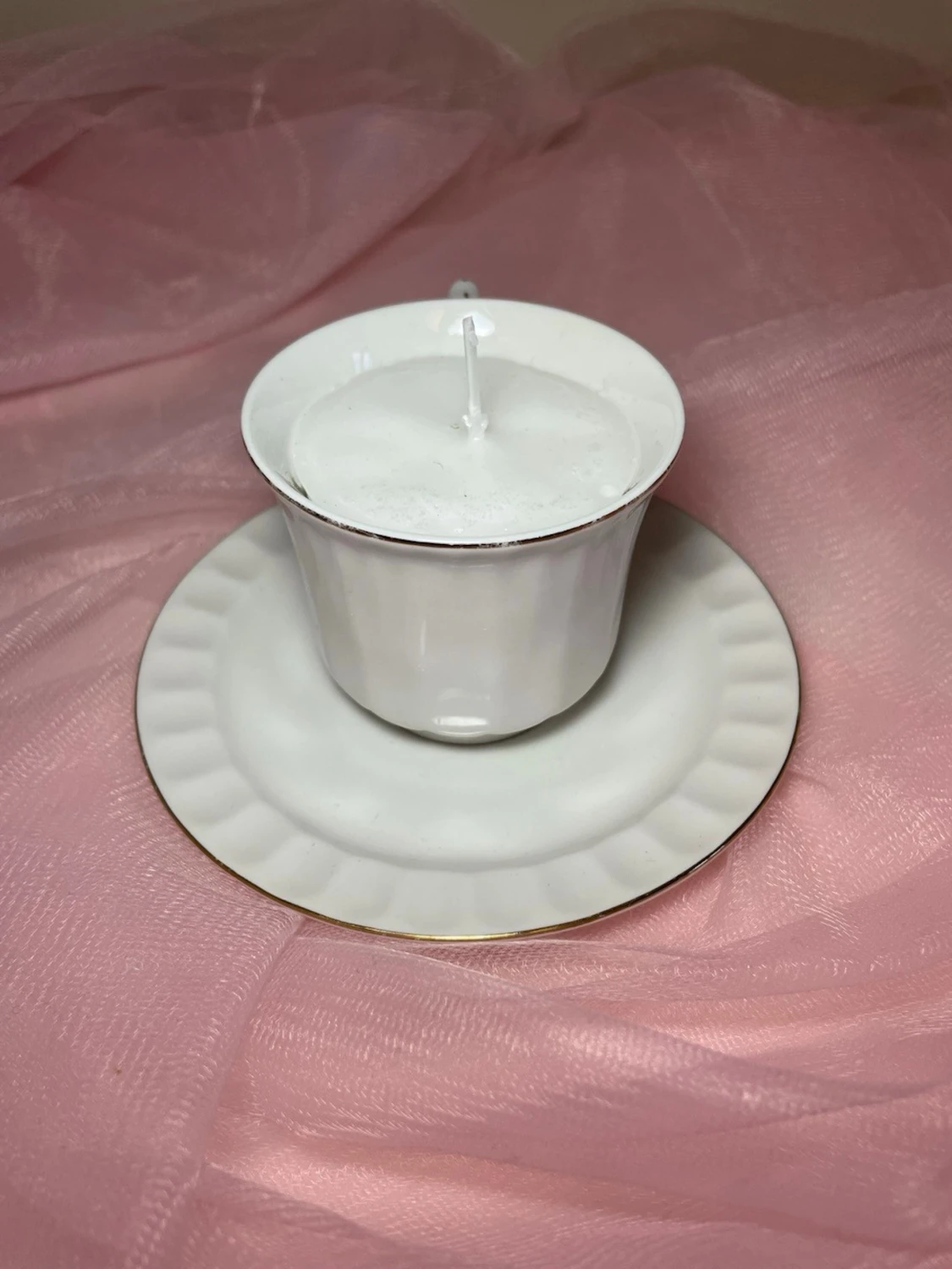 Doftljus i en tekopp i en vit färg nr 2  - 1