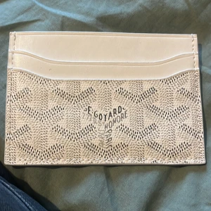 Snygg plånbok helt ny  - Priset kan diskuteras 