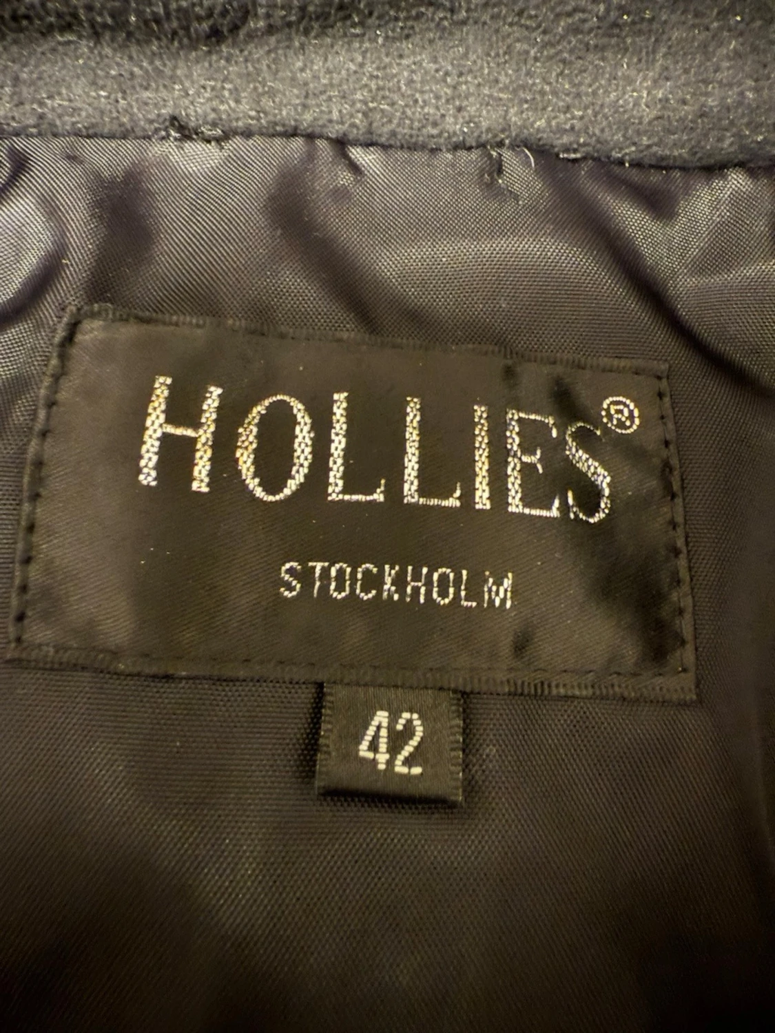 Svart parkajacka med päls från Hollies - 2