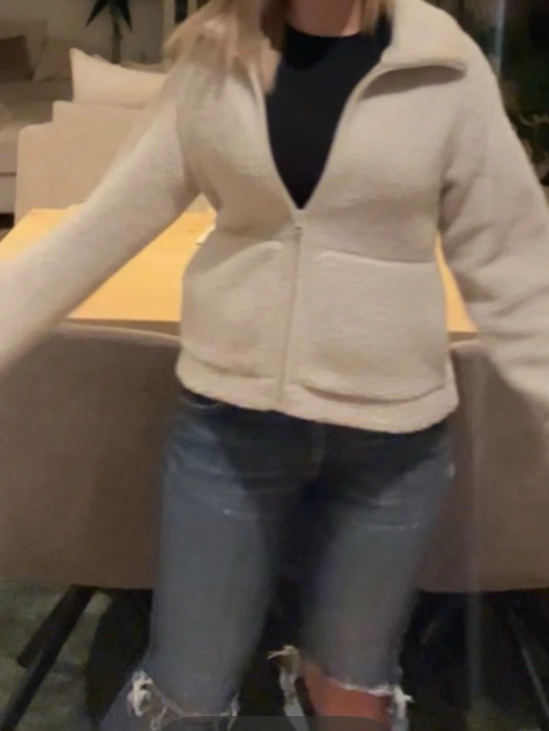 Beige teddyjacka med dragkedja - 2