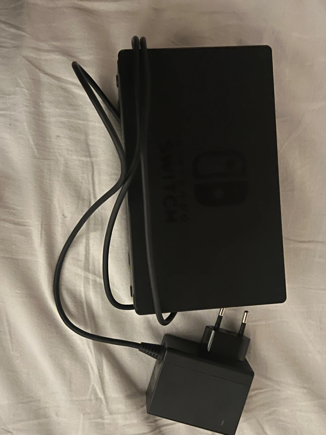 Nintendo Switch med spel och tillbehör - 6