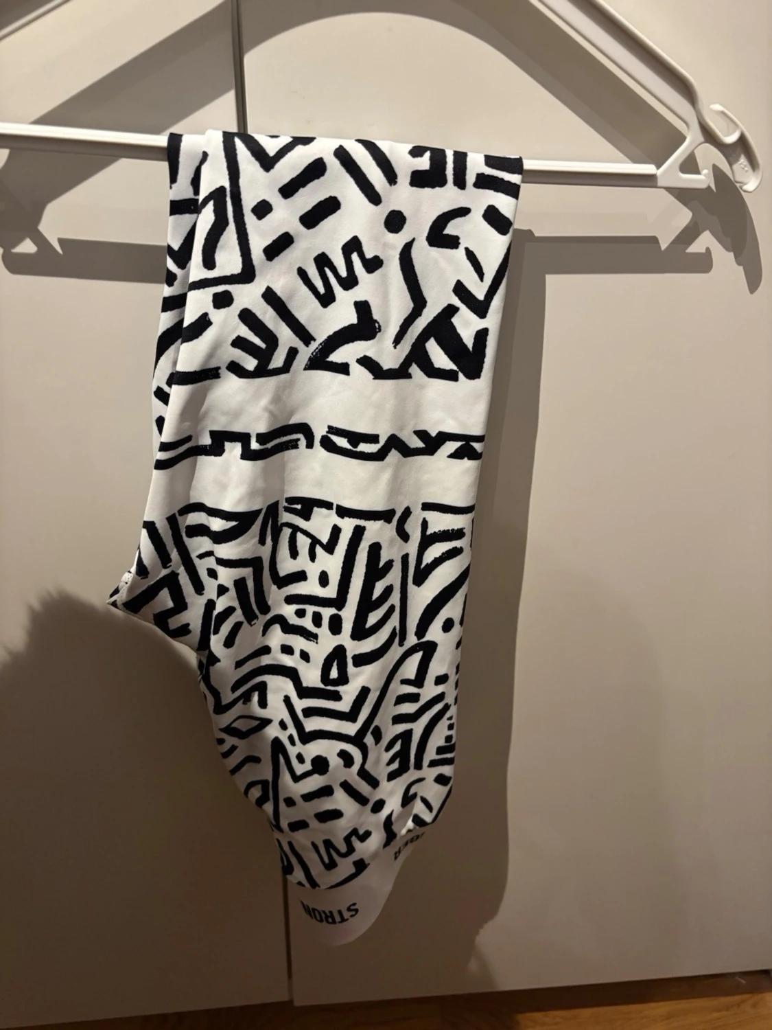 Stronger tights  - 1