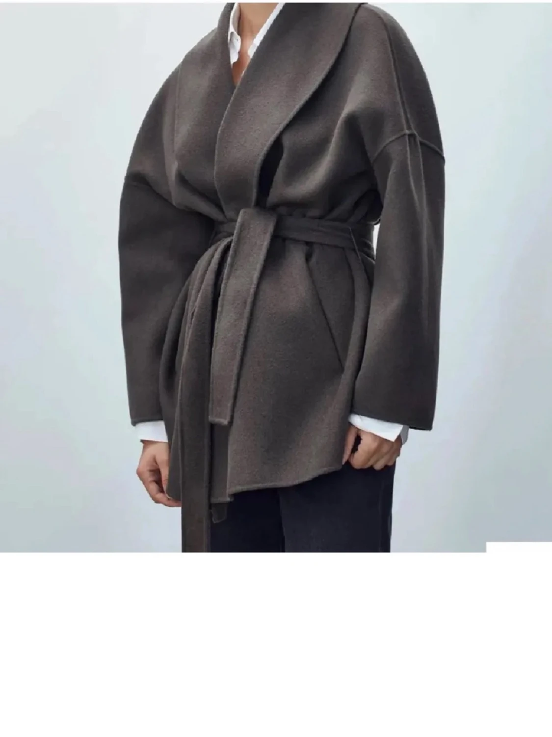 Mörkgrå kappa från Massimo Dutti - 1