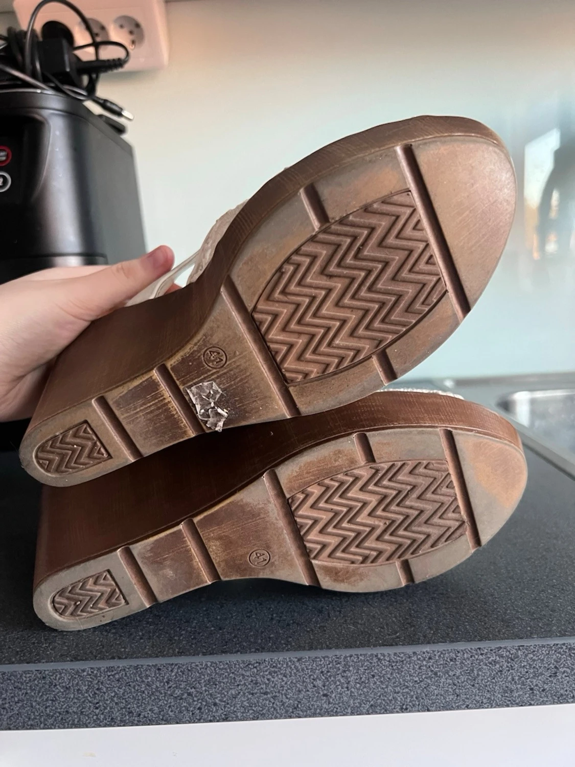 Vita kilklackade sandaler med spets - 6