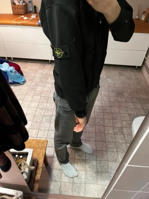 Stone island - Basic stone island hoodie size is M but fits better s have been used once