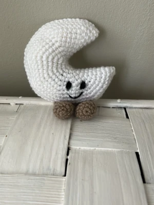 Virkad jellycat - Virkad jellycat som ska vara en måne!💞