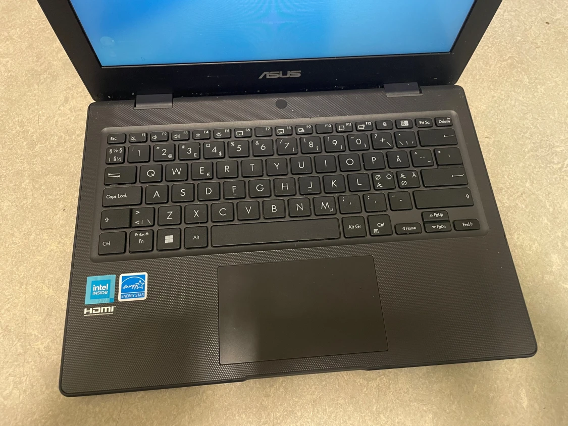 ASUS ExpertBook - 5