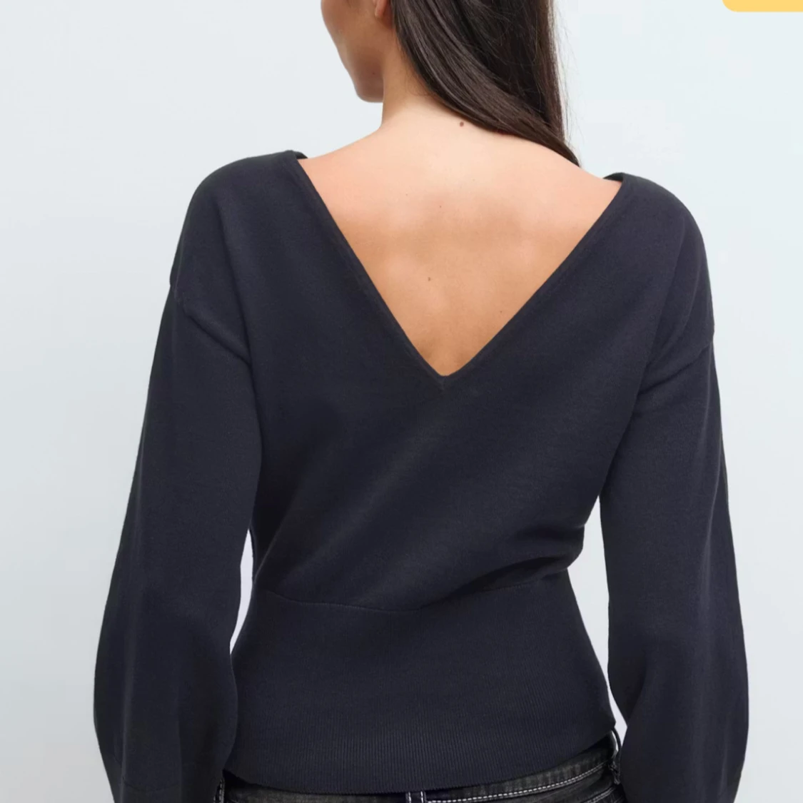 Marinblå tröja från Gina tricot - 4