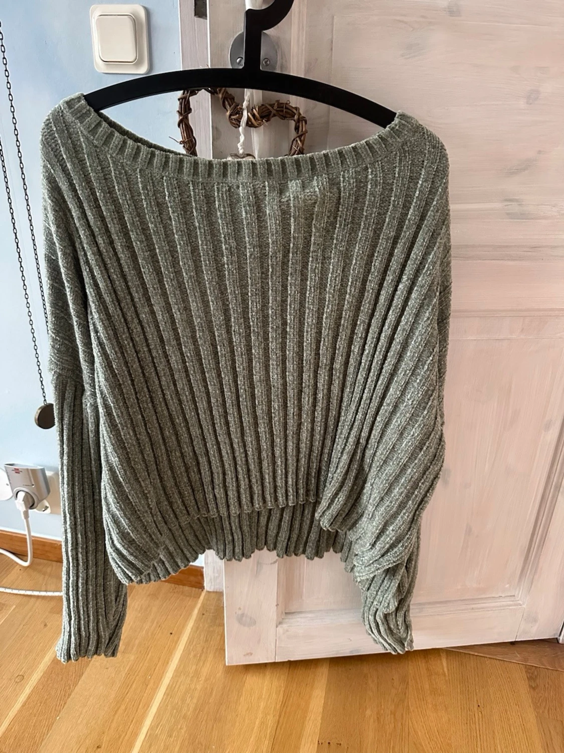 Grön ribbad stickad tröja från SHEIN