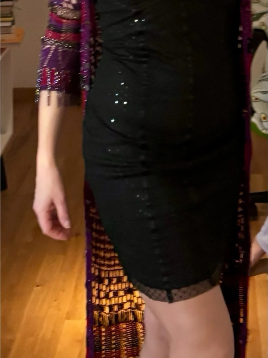 Svart glittrig kort klänning från NAKD - 6