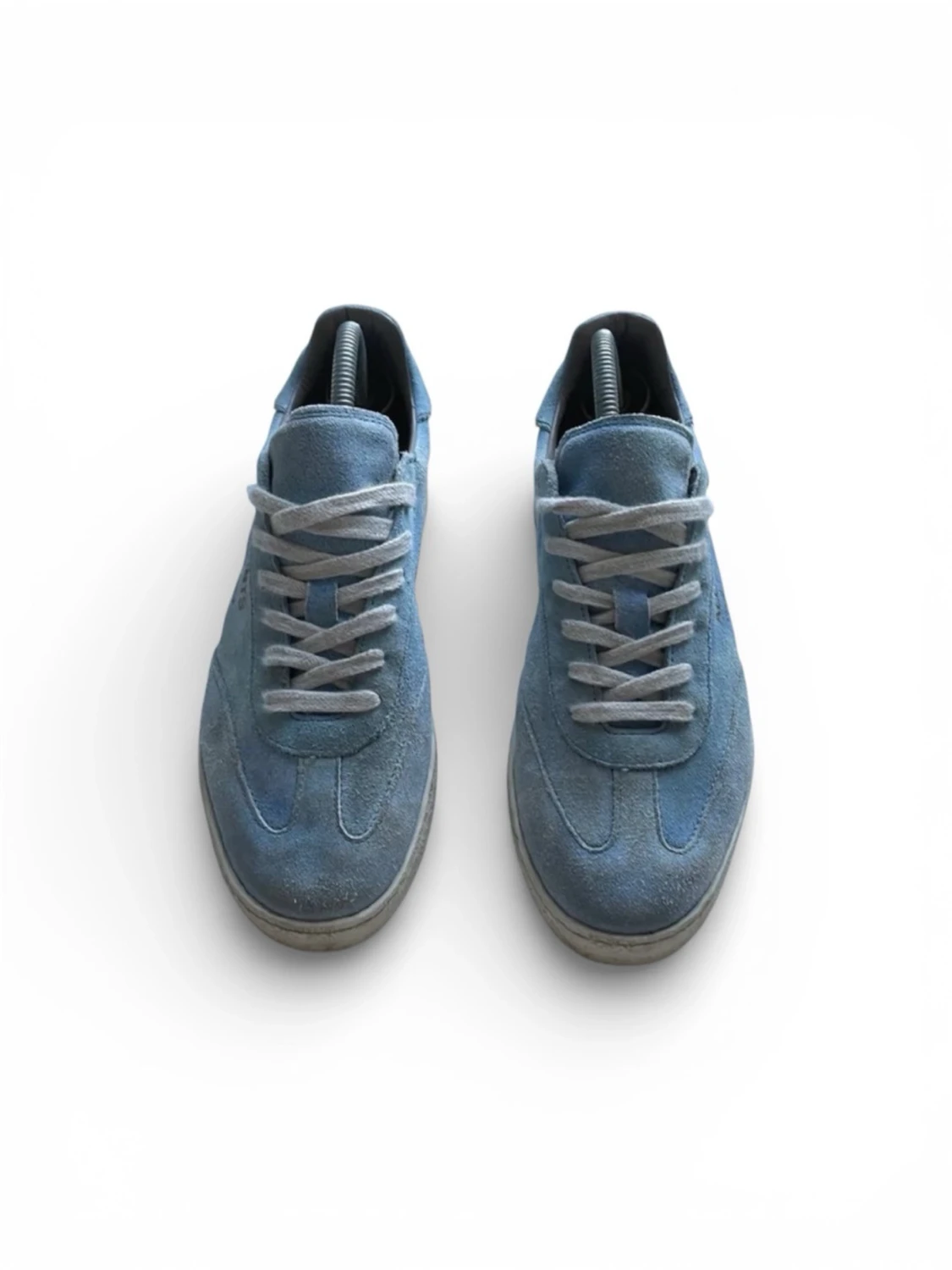 All Saints ljusblå sneakers mocka