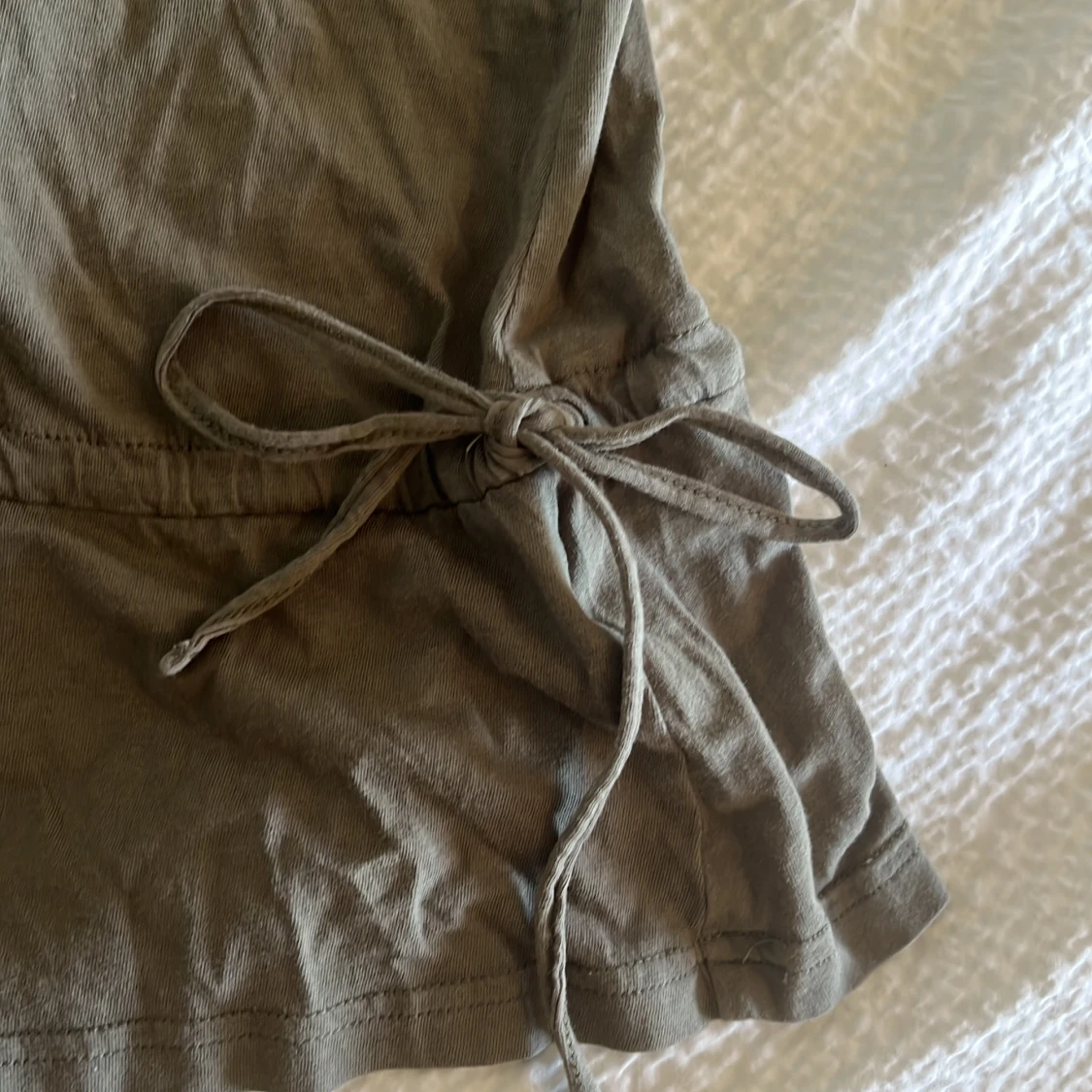 Olivgrönt linne  - 1