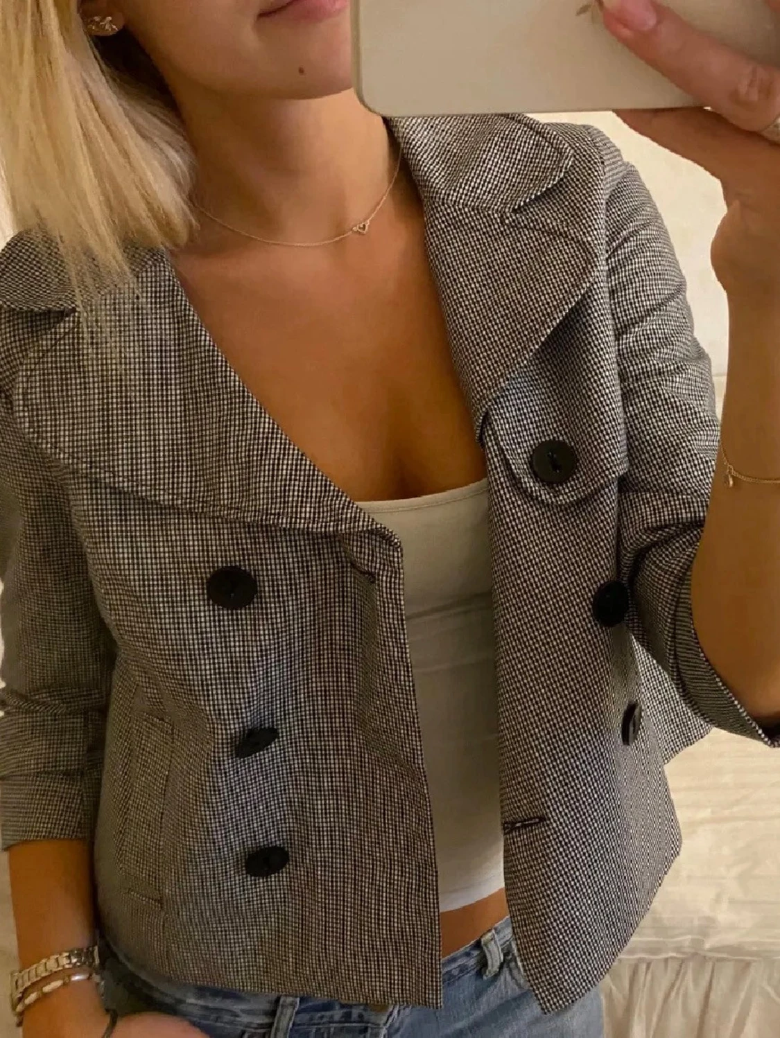 Rutig croppad kavaj med stora knappar