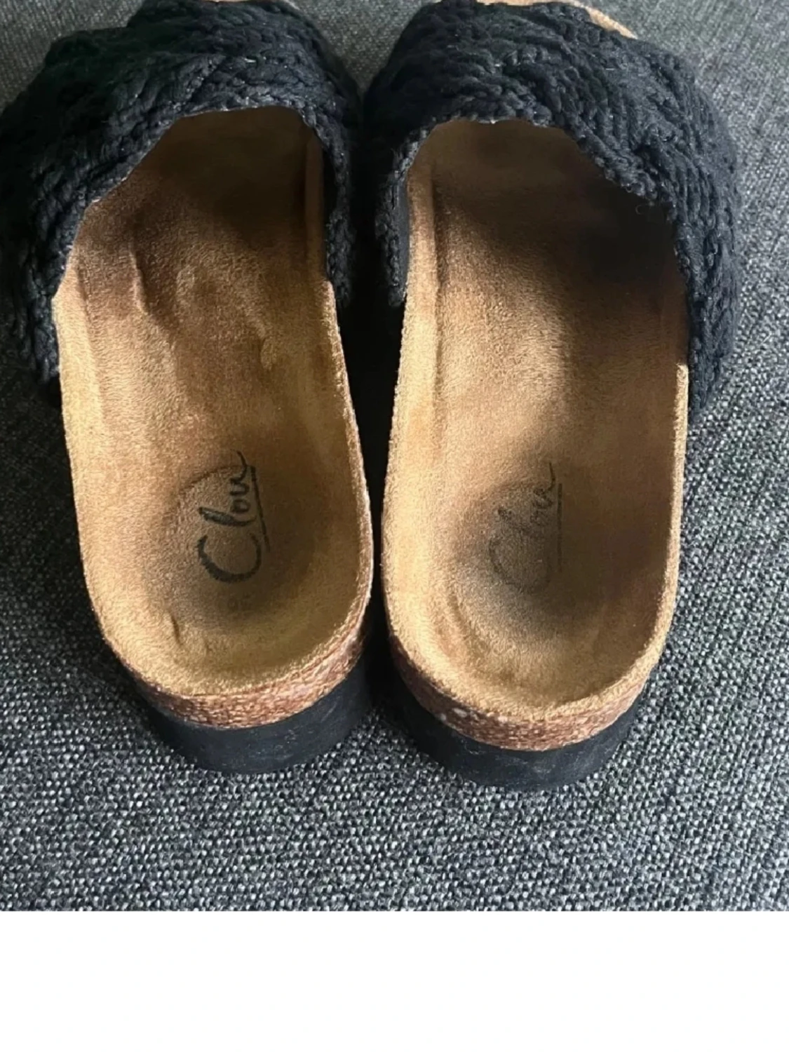Svarta sandaler med flätad ovandel - 1