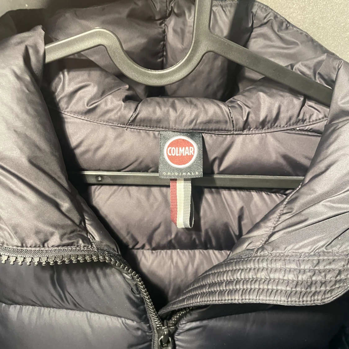 Svart pufferjacka från Colmar - 1