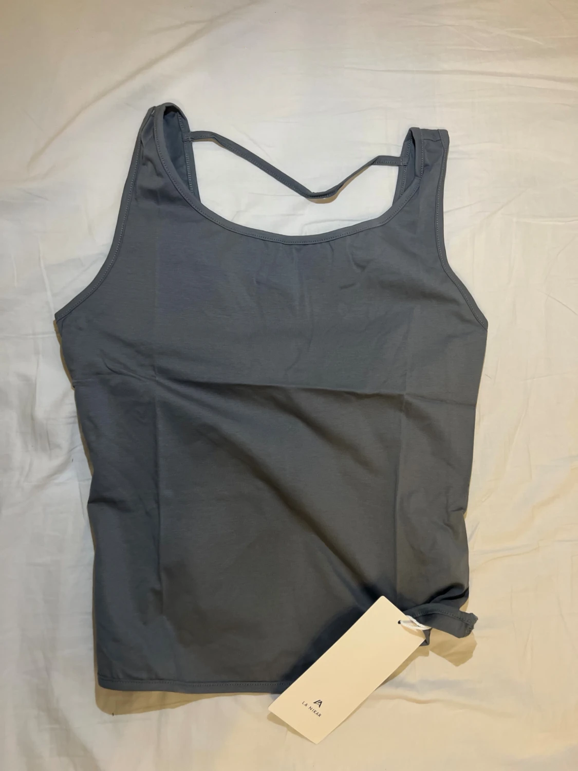 Grå linnetopp med twist från La Mania - 1