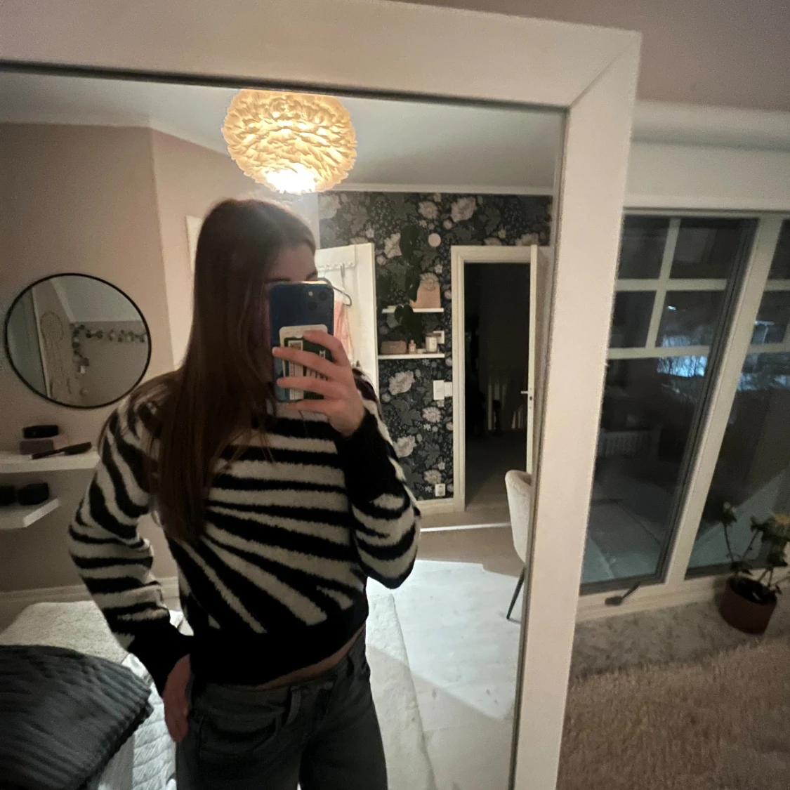 Zebramönstrad stickad tröja från ONLY